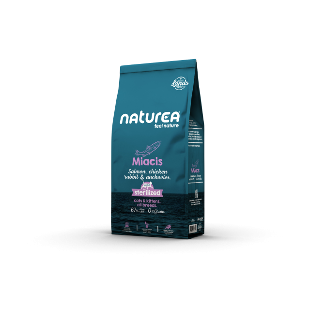 Naturea Cat Lands Miacis Salmon, Chicken, Rabbit -1.6 kg 